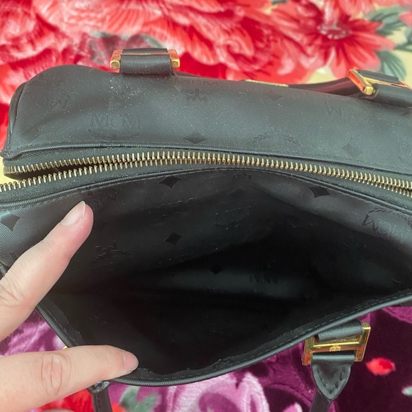 MCM bag - Picture 8 of 9